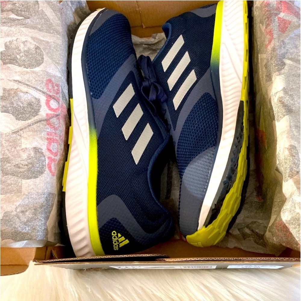 🆕 Adidas Classic Men’s Edge RC Athletic Running Shoes - Picture 8 of 9